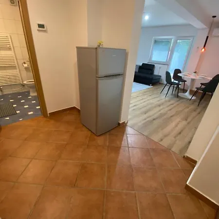 Apartment Ada *