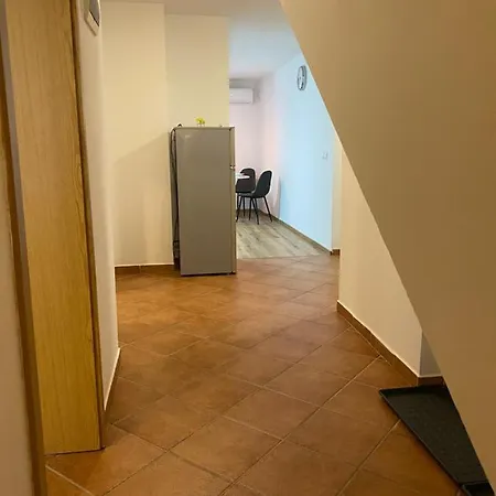 Ada Appartement *